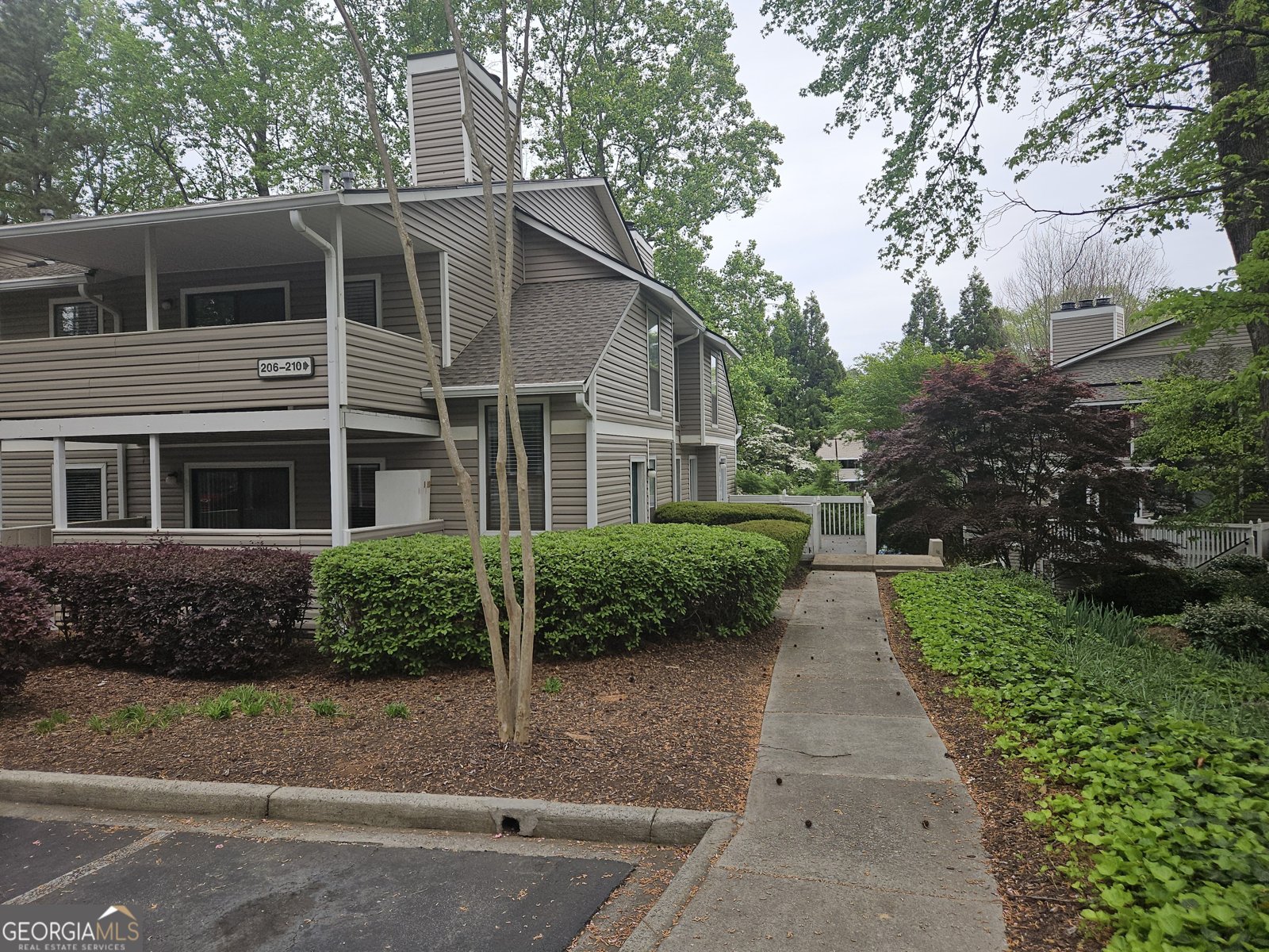 206 Wynnes Ridge Circle Marietta - Photo 1