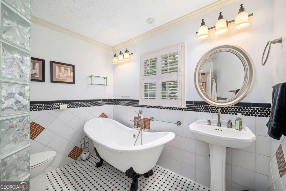 3851 Meadow Lane Marietta - Photo 13