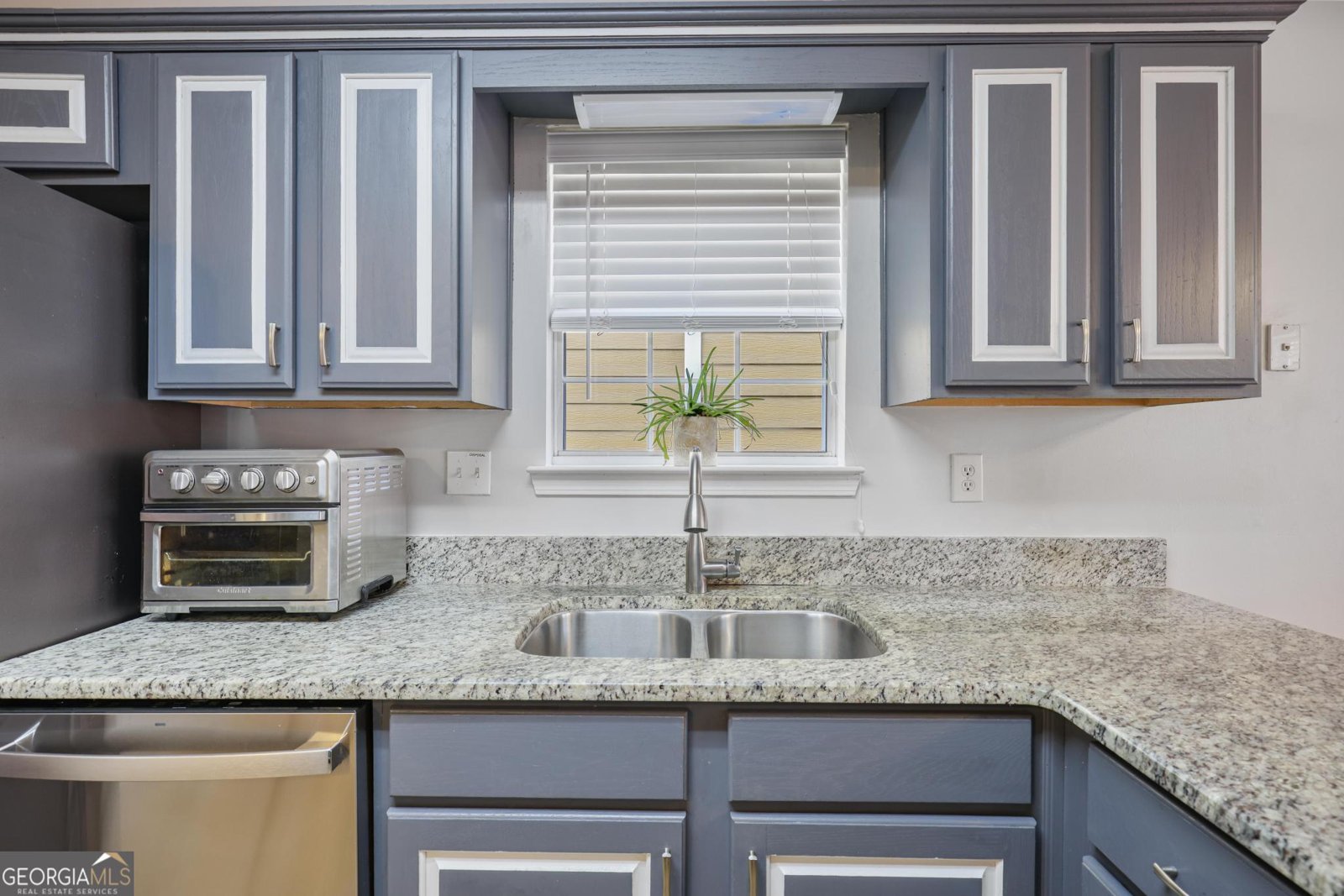 1477 Gates Circle Atlanta - Photo 10