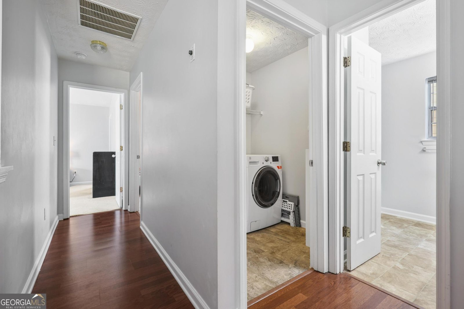 1477 Gates Circle Atlanta - Photo 17