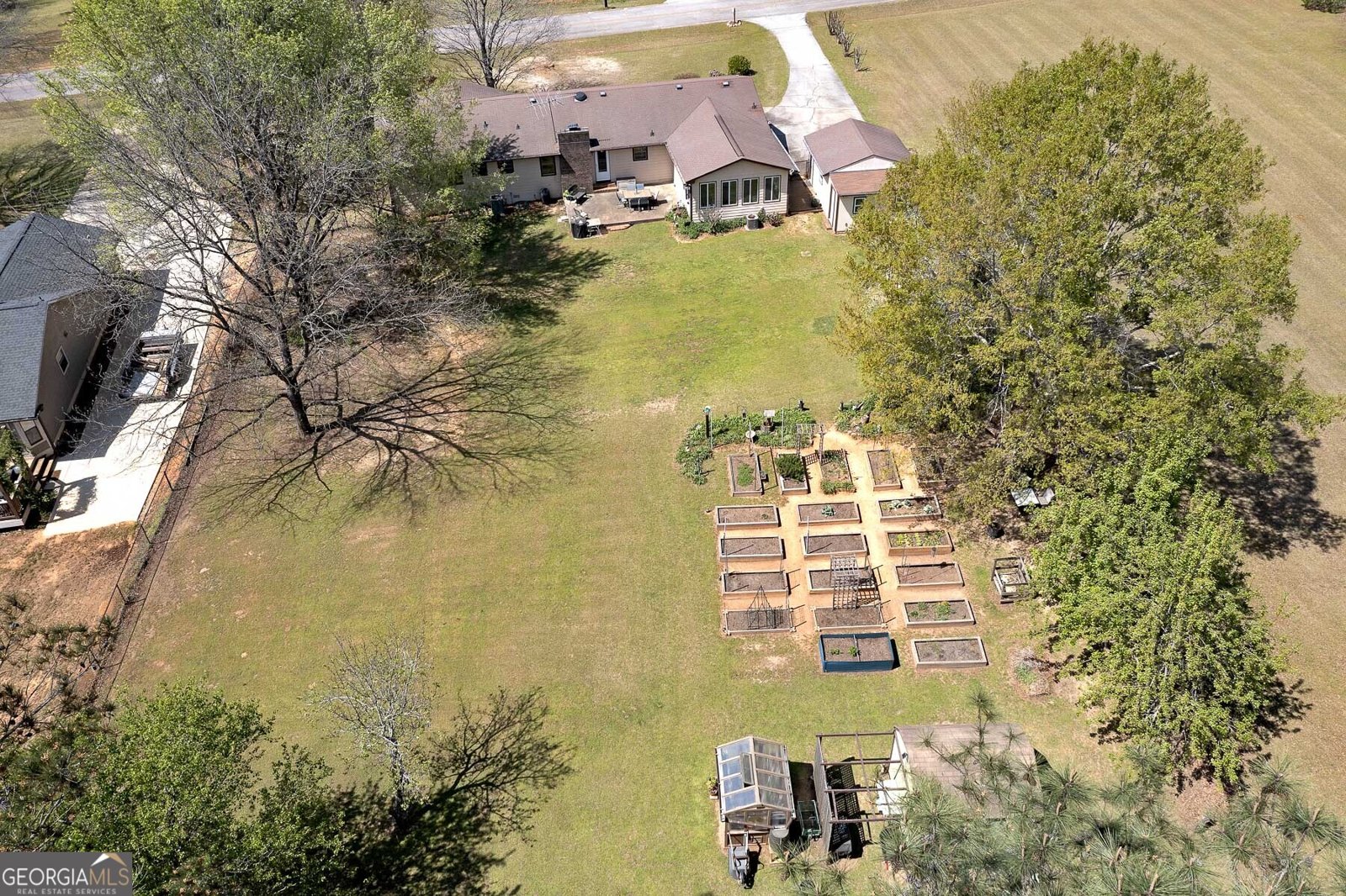 155 Southmoor Circle Stockbridge - Photo 31