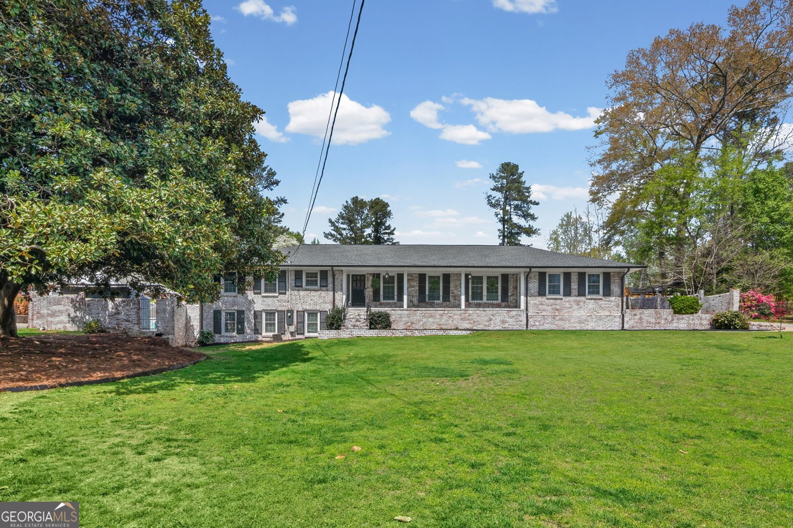 2808 Beverly Hills Drive Marietta - Photo 1