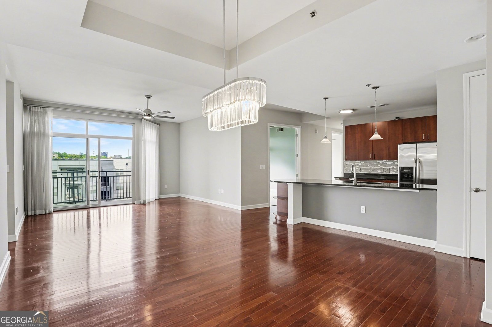 711 Cosmopolitan Drive Atlanta - Photo 3