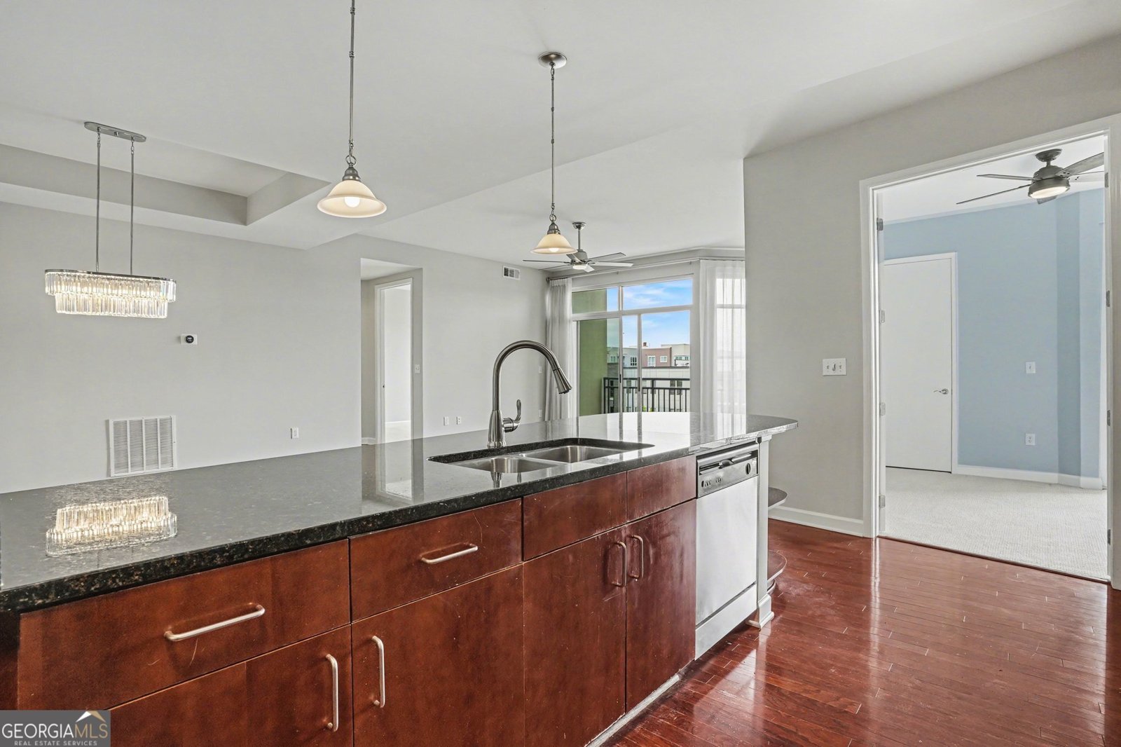 711 Cosmopolitan Drive Atlanta - Photo 9