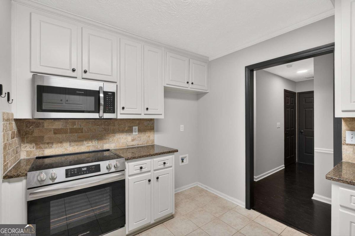 233 Ivy Creek Drive Loganville - Photo 11