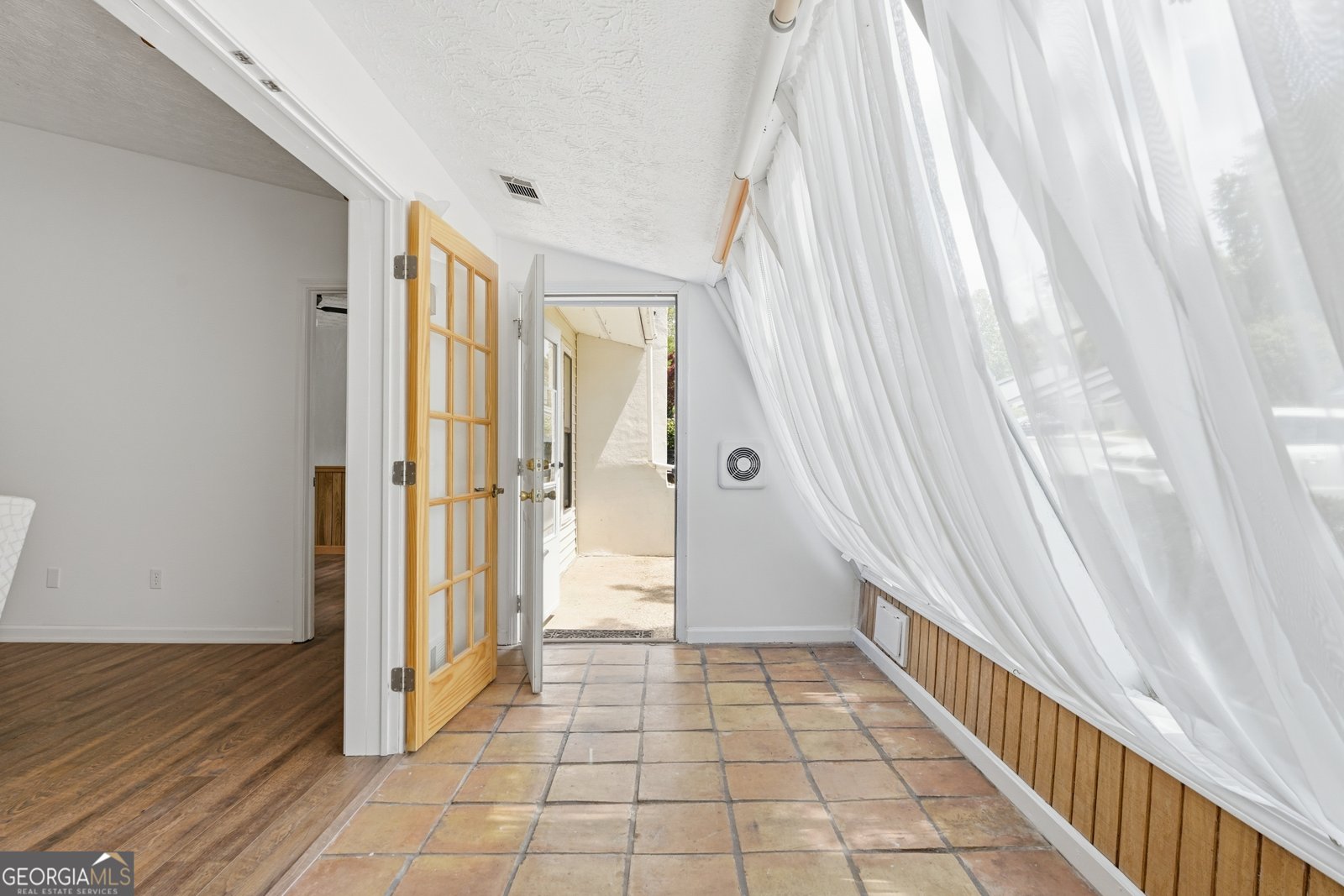 224 Goshen Lane Woodstock - Photo 11