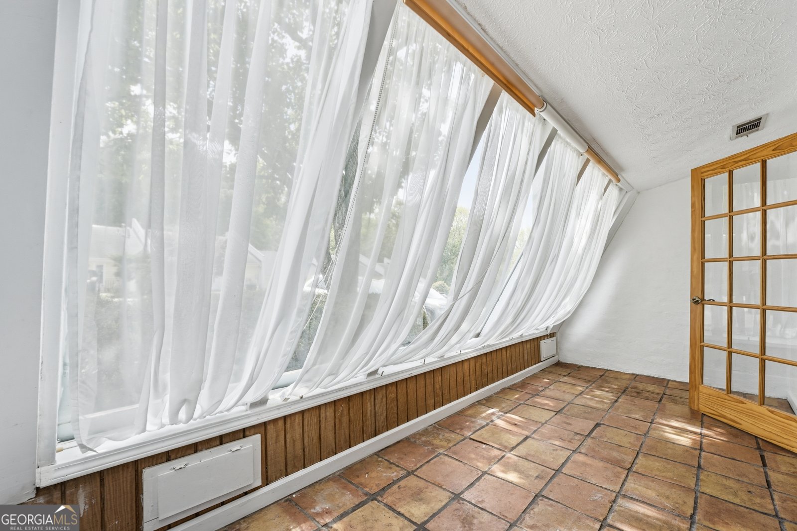 224 Goshen Lane Woodstock - Photo 6