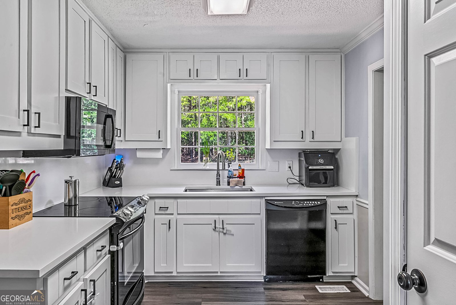 99 Daniel Court McDonough - Photo 9