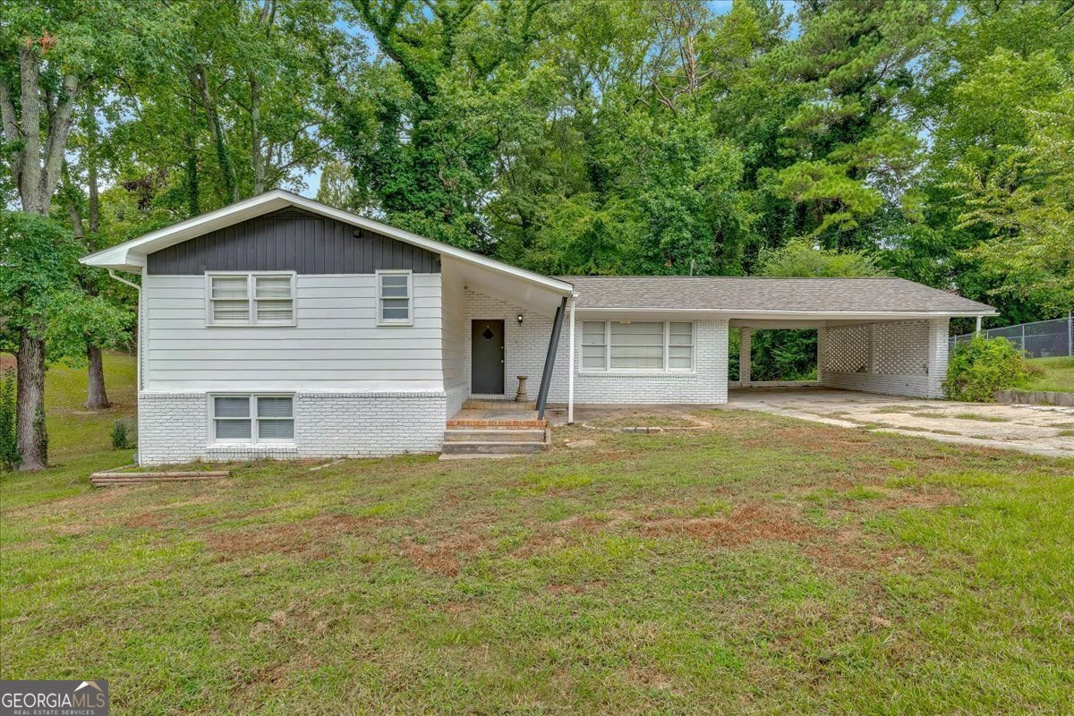 1520 Oxford Street Douglasville - Photo 1