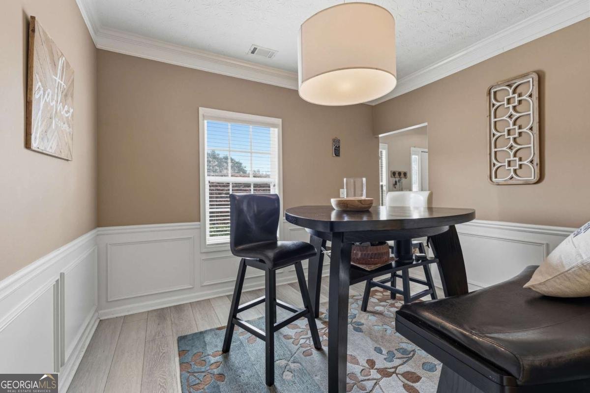 906 Milton Circle Loganville - Photo 11