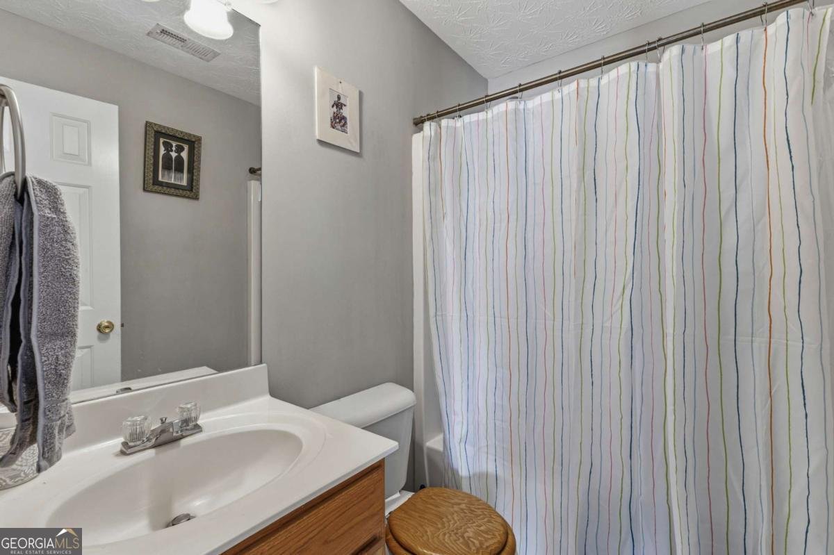 906 Milton Circle Loganville - Photo 14