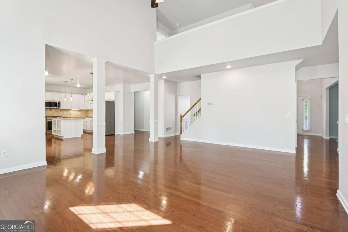 321 Meadowcrest Circle Canton - Photo 7