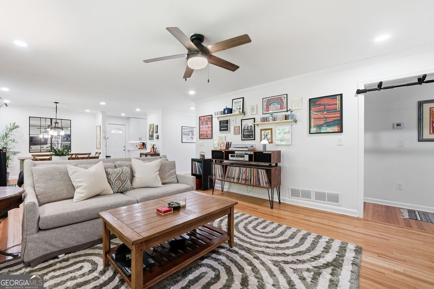 2173 Cloverdale Drive Atlanta - Photo 9