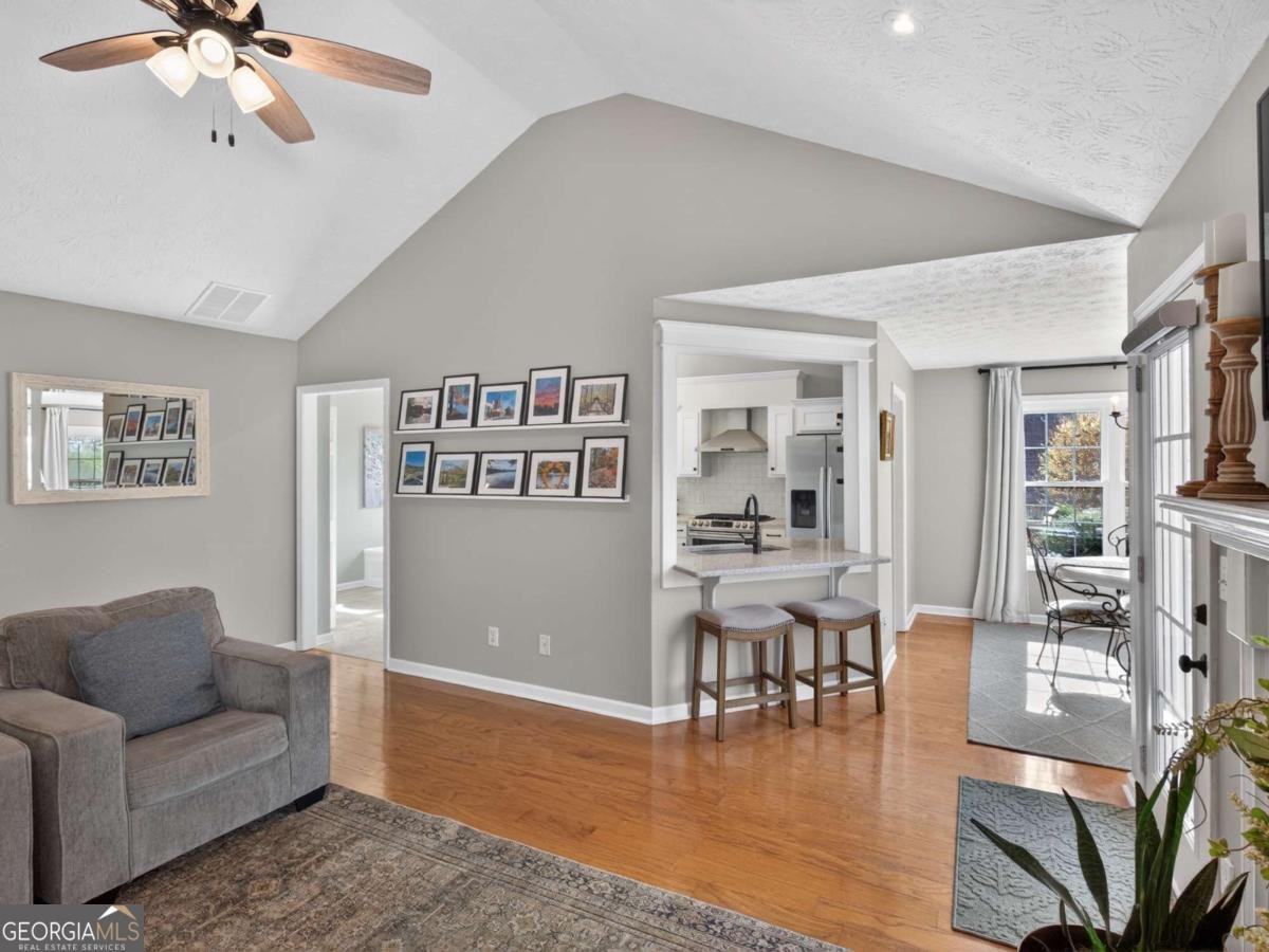 5592 Thistledown Terrace Sugar Hill - Photo 15