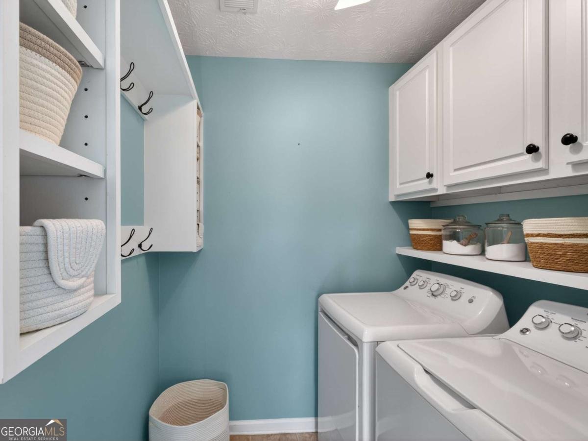 5592 Thistledown Terrace Sugar Hill - Photo 34