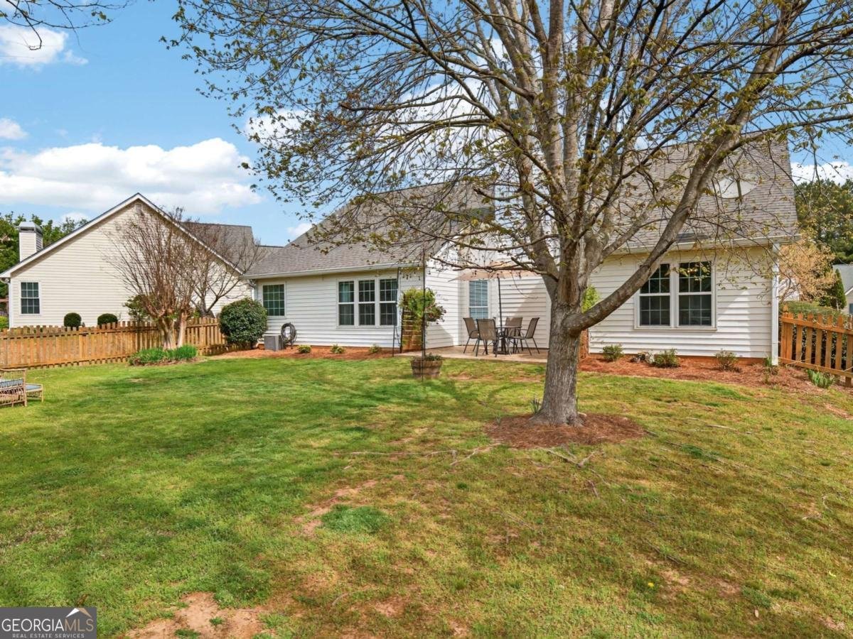 5592 Thistledown Terrace Sugar Hill - Photo 58