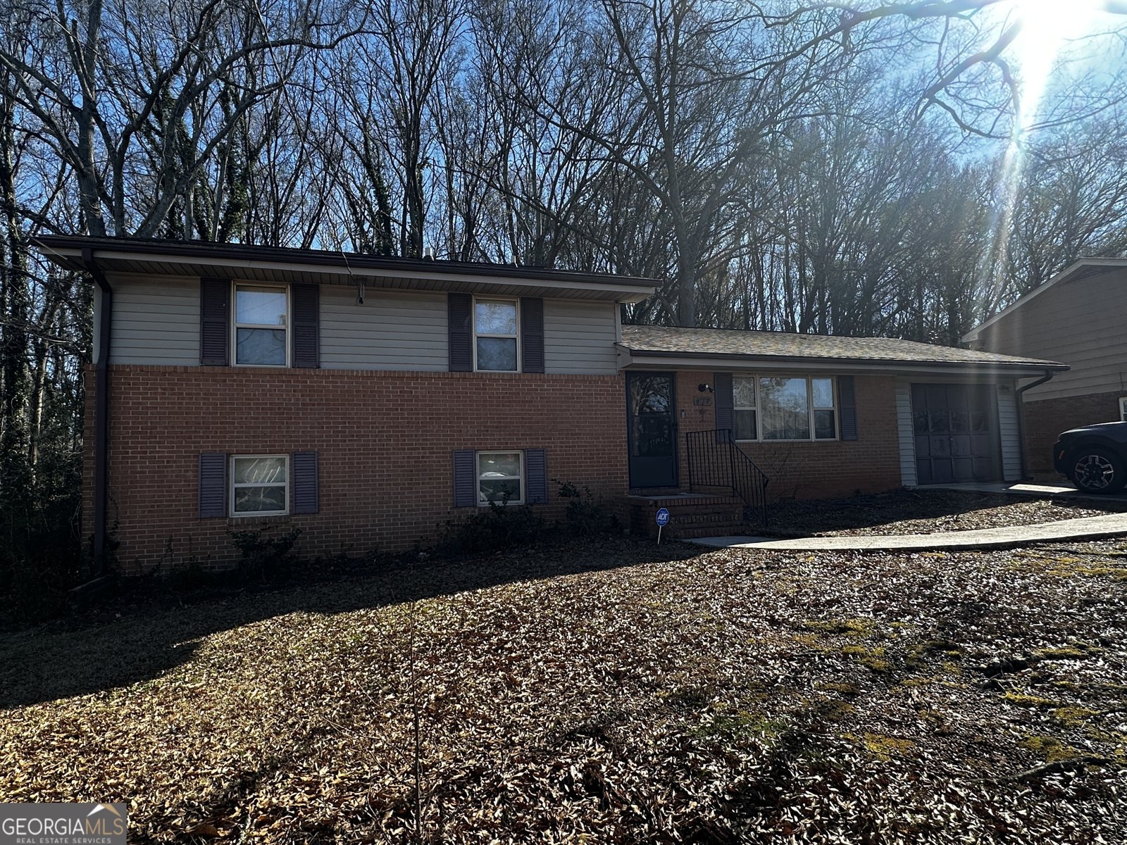 6182 Graceland Circle Morrow - Photo 1