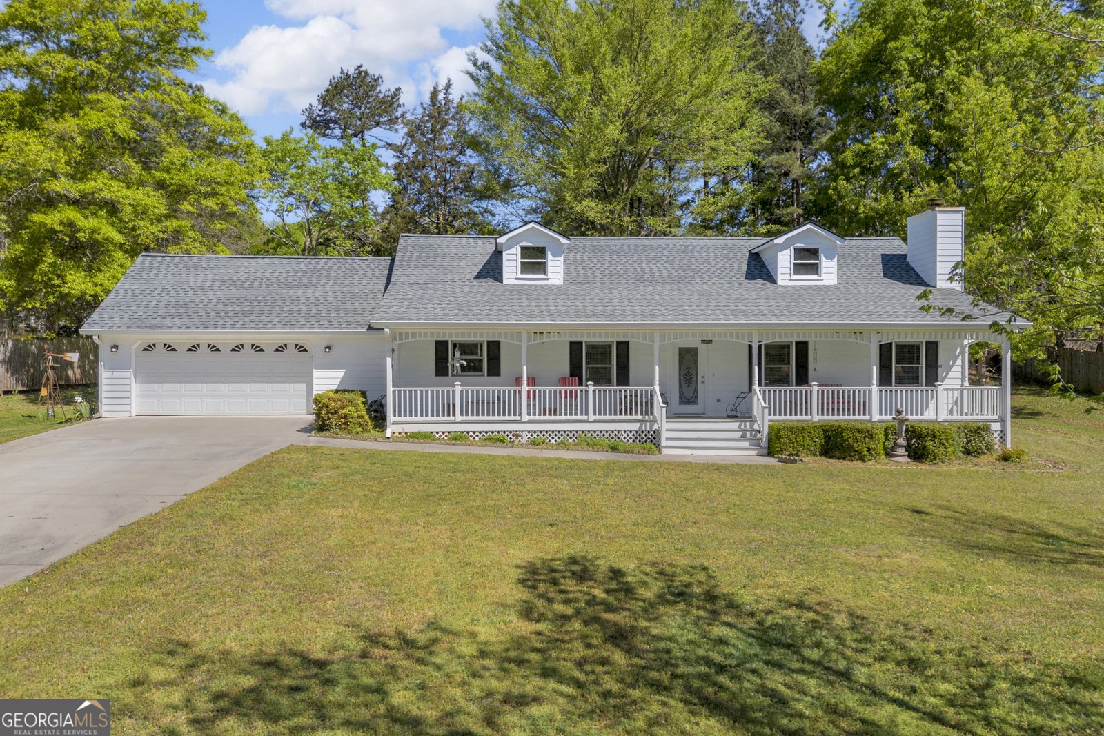 172 Lewis Circle Commerce - Photo 1