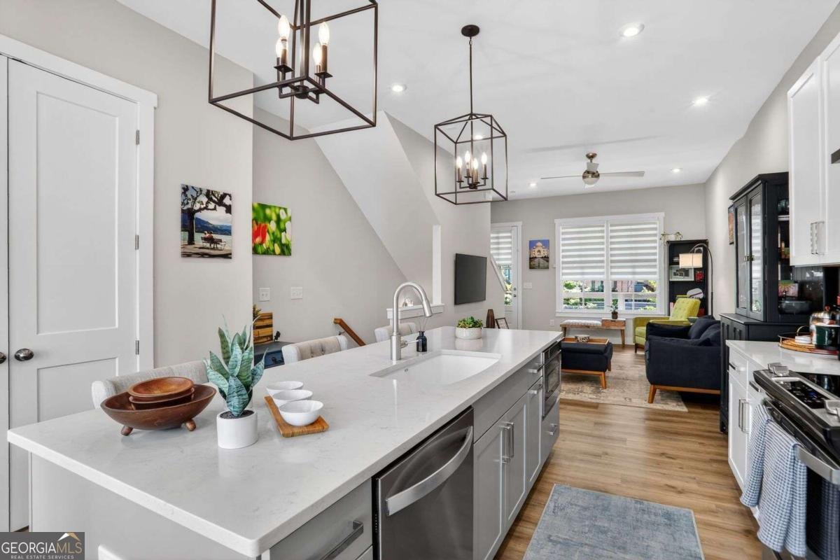 1072 Crest Circle Atlanta - Photo 6