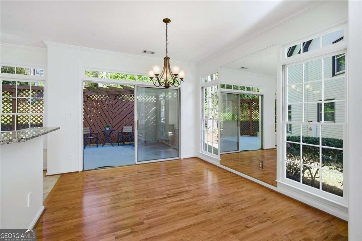 220 Ridge Point Court Alpharetta - Photo 10