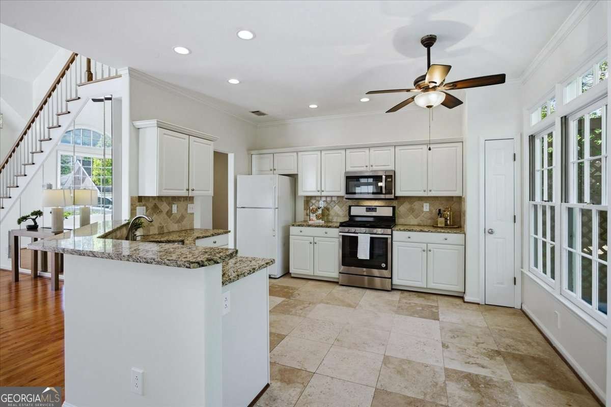 220 Ridge Point Court Alpharetta - Photo 15