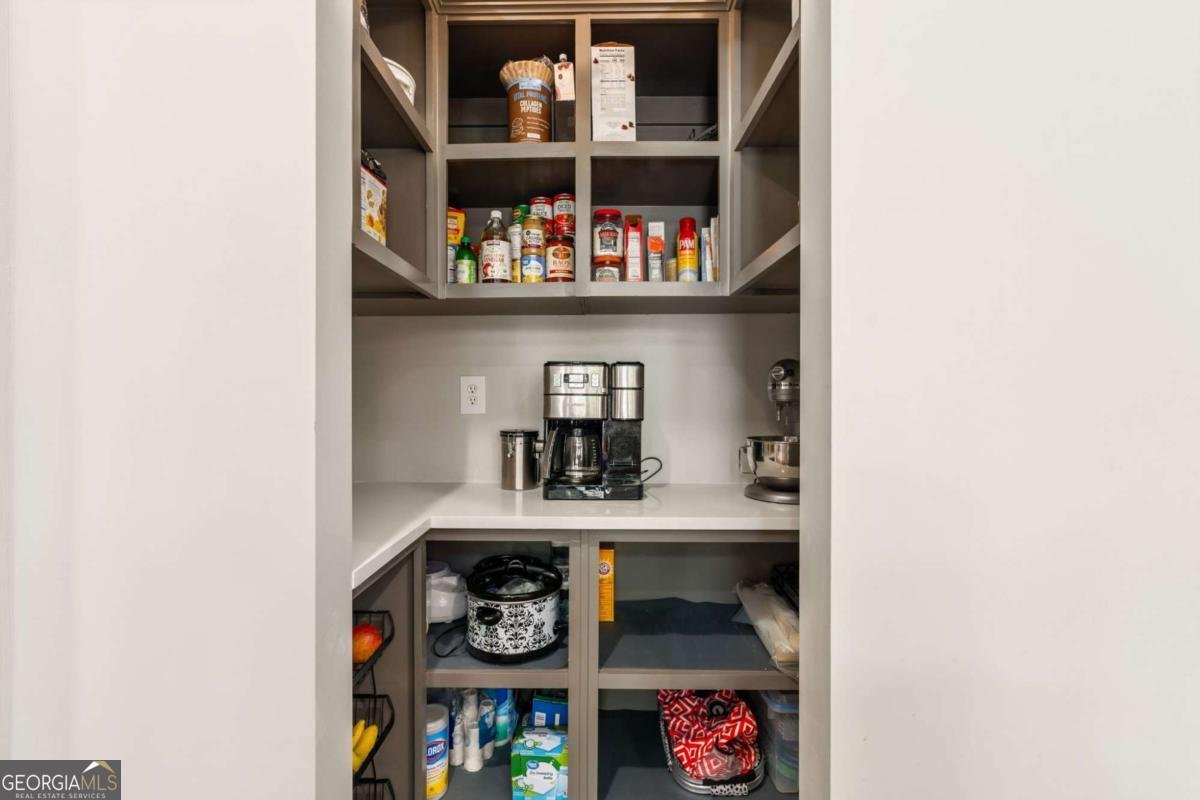 2492 Sherbrooke Drive Atlanta - Photo 14