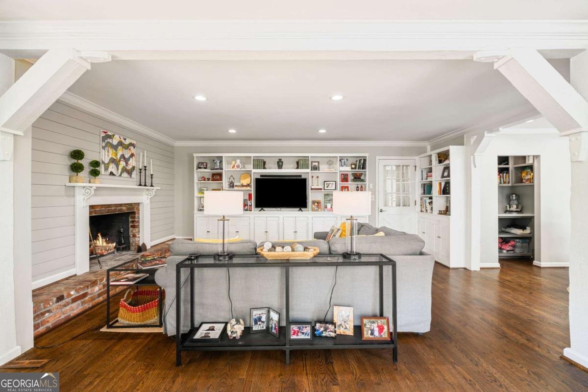 2492 Sherbrooke Drive Atlanta - Photo 17