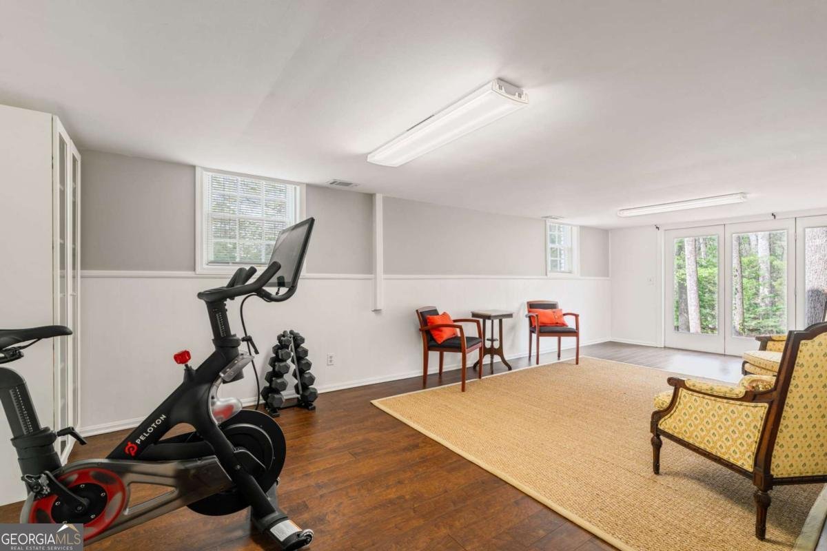 2492 Sherbrooke Drive Atlanta - Photo 35