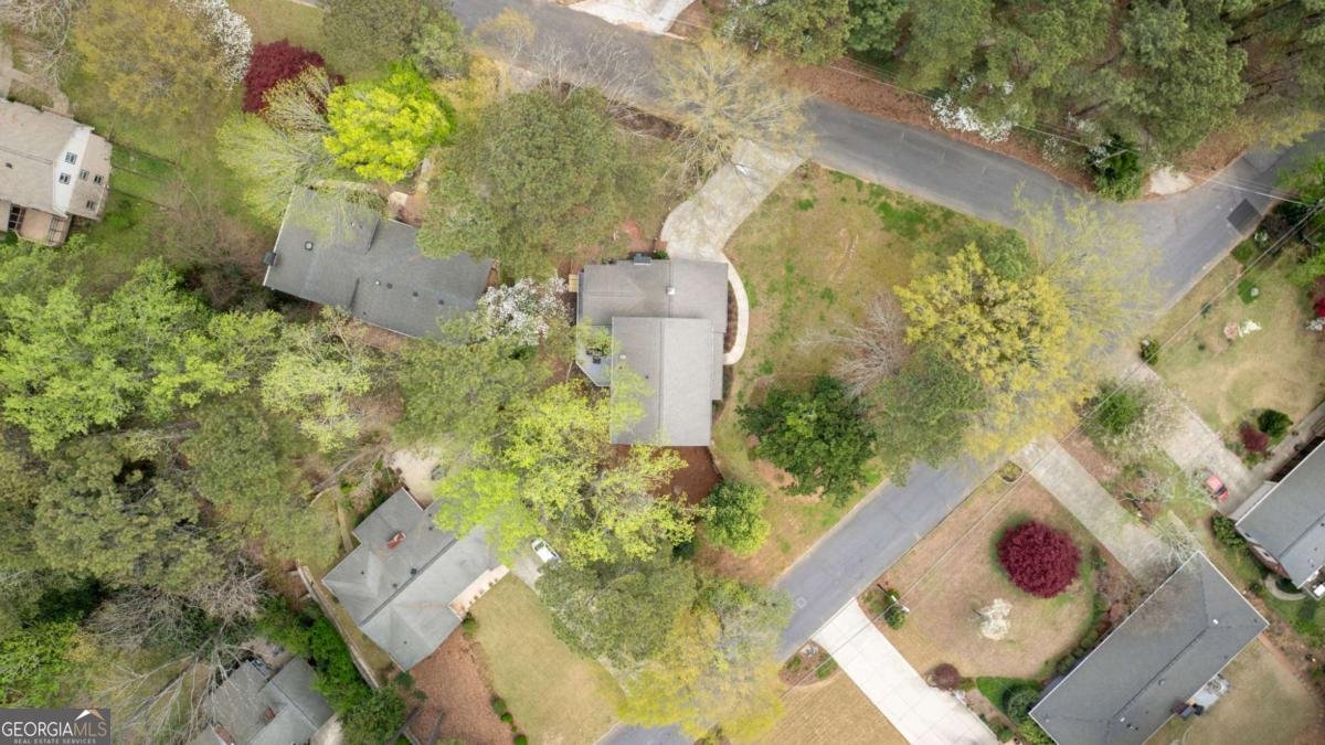 2492 Sherbrooke Drive Atlanta - Photo 45