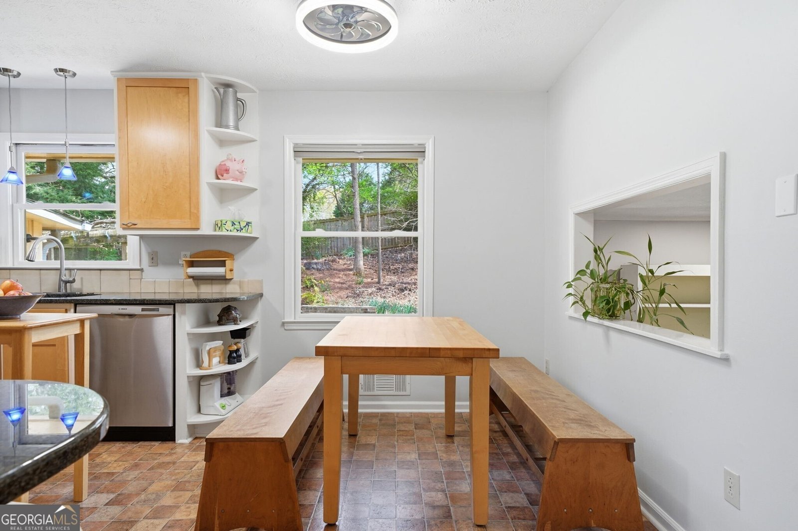 1471 Camelot Lane Tucker - Photo 10