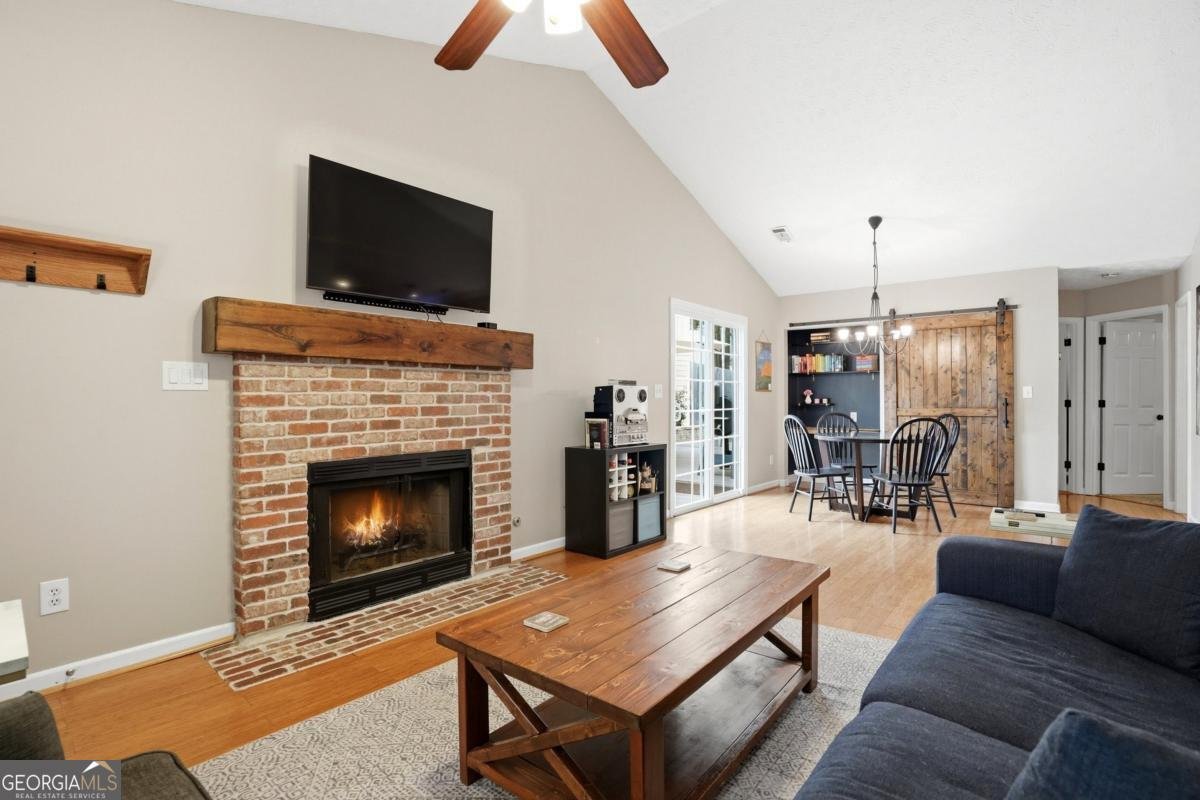 3551 Avensong Village Circle Alpharetta - Photo 8