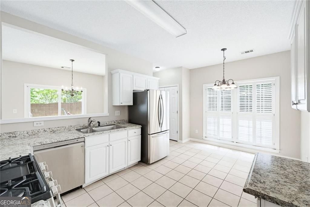 165 Farnworth Lane Roswell - Photo 8