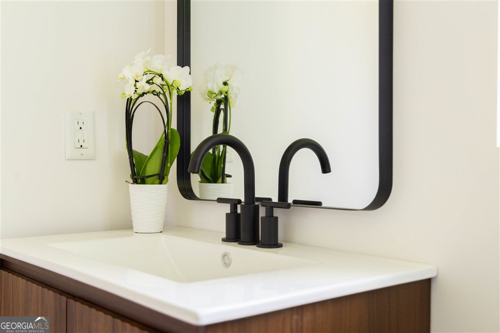 1739 Lyle Avenue College Park - Photo 28