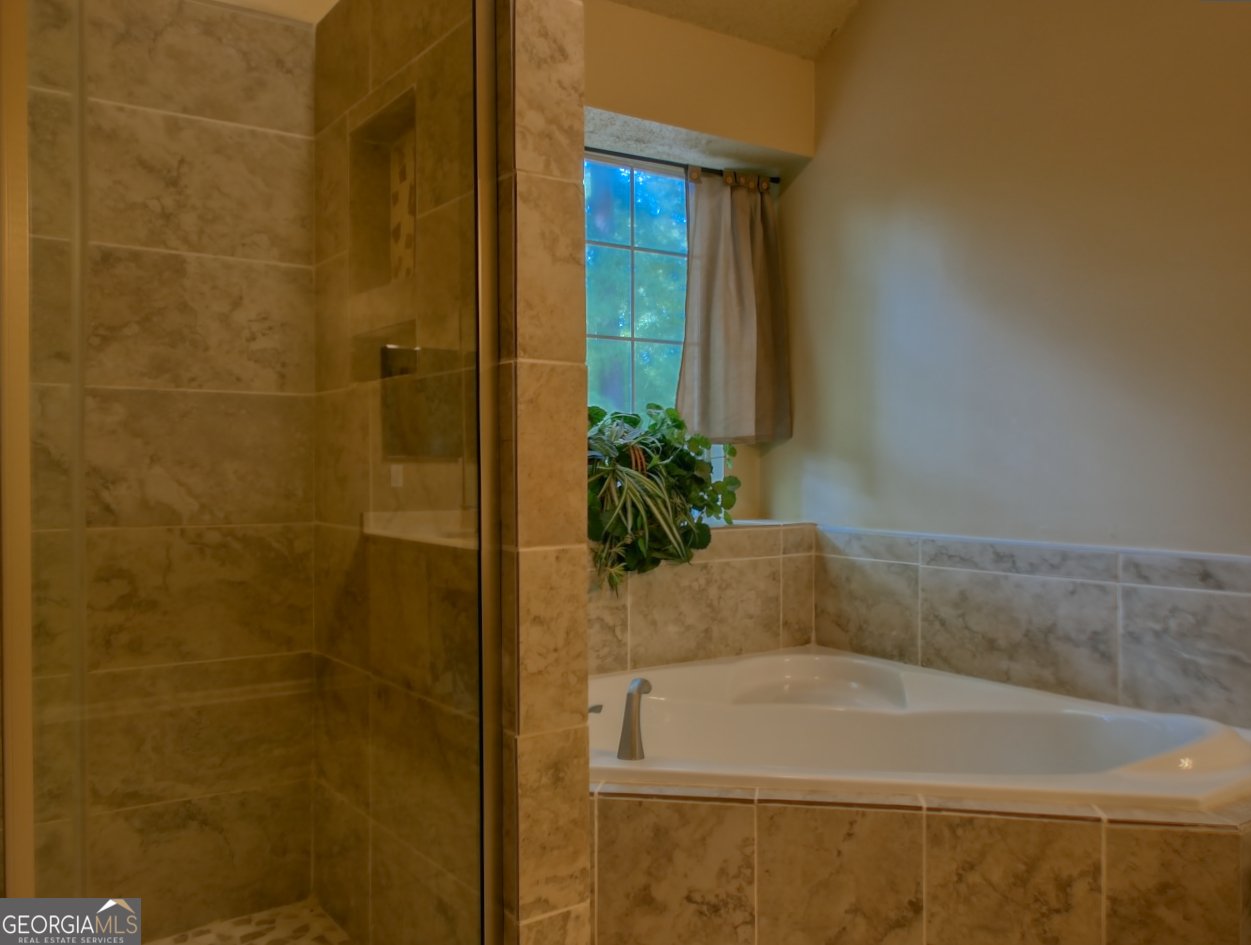 236 HUNTING Court Jonesboro - Photo 16