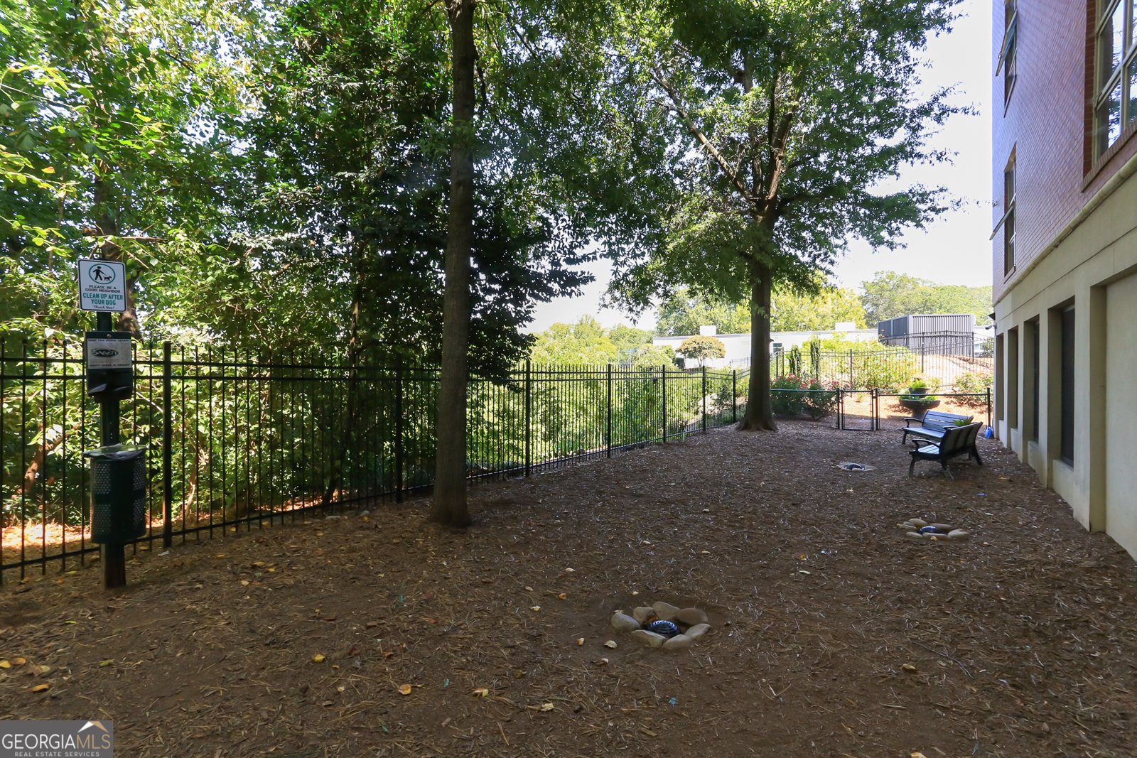 560 Dutch Valley Road Atlanta - Photo 16