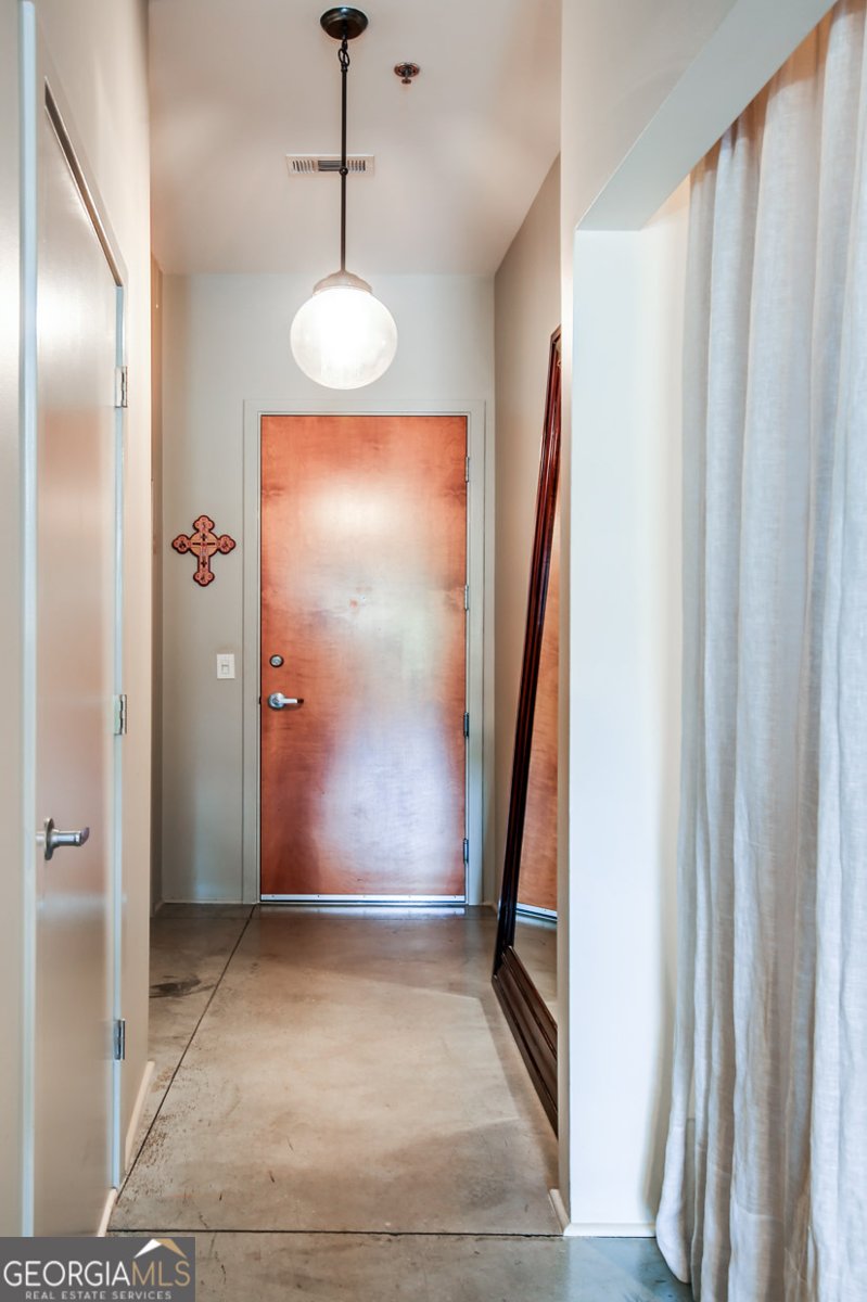 560 Dutch Valley Road Atlanta - Photo 9