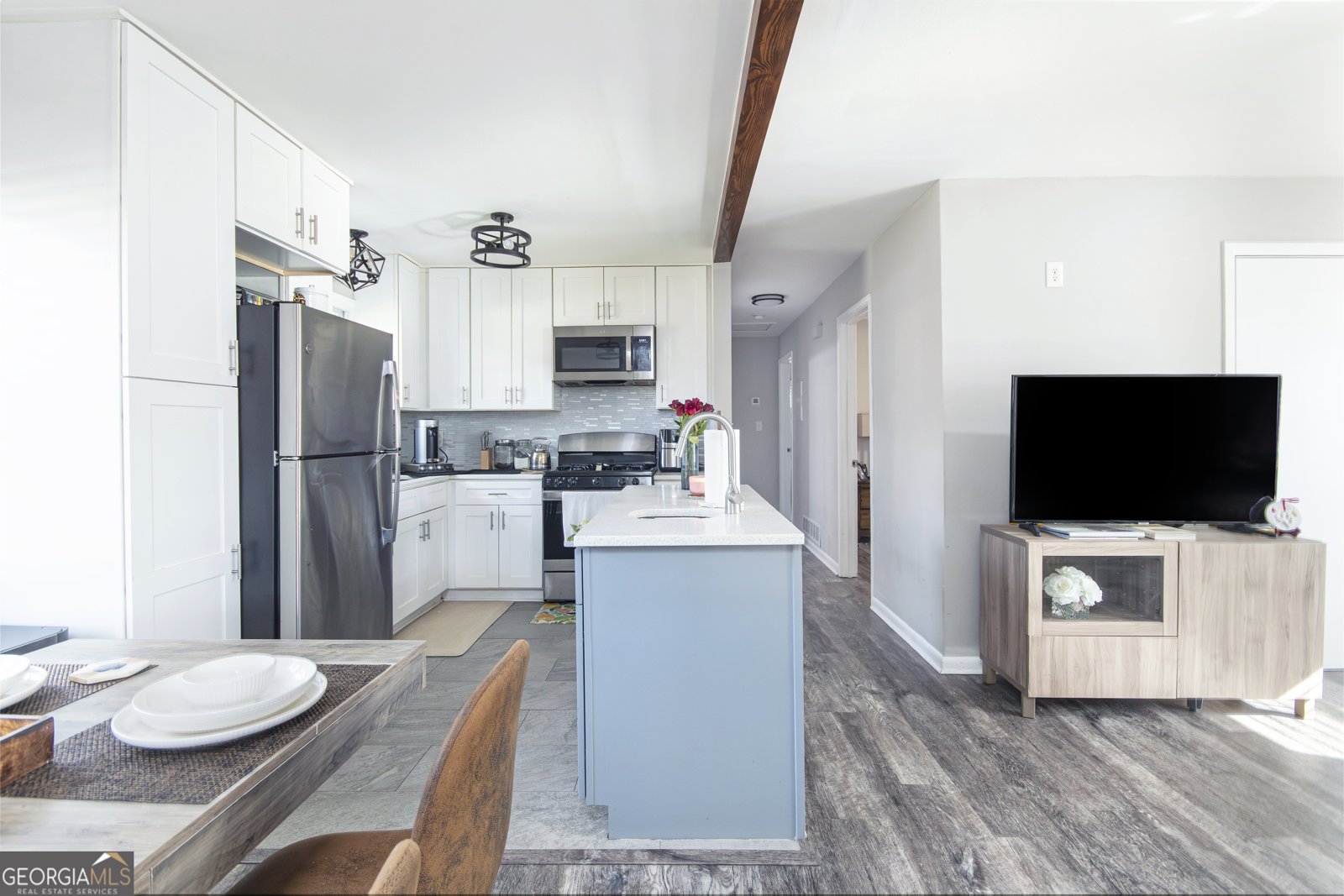 2356 Wynona Drive Marietta - Photo 7