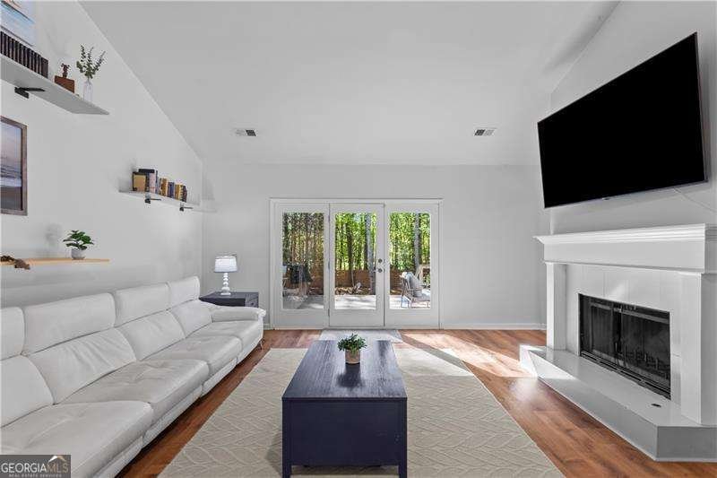 245 Creek Circle Roswell - Photo 9