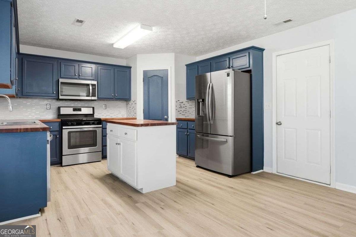 640 Howell Drive Locust Grove - Photo 9