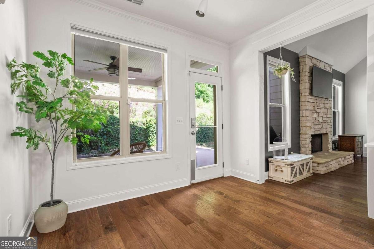 183 Lullwater Lane Dallas - Photo 17