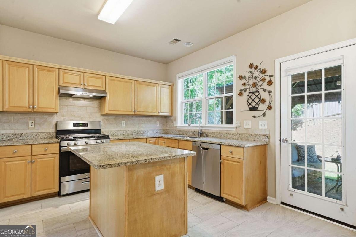 6160 Turfway Drive Cumming - Photo 11