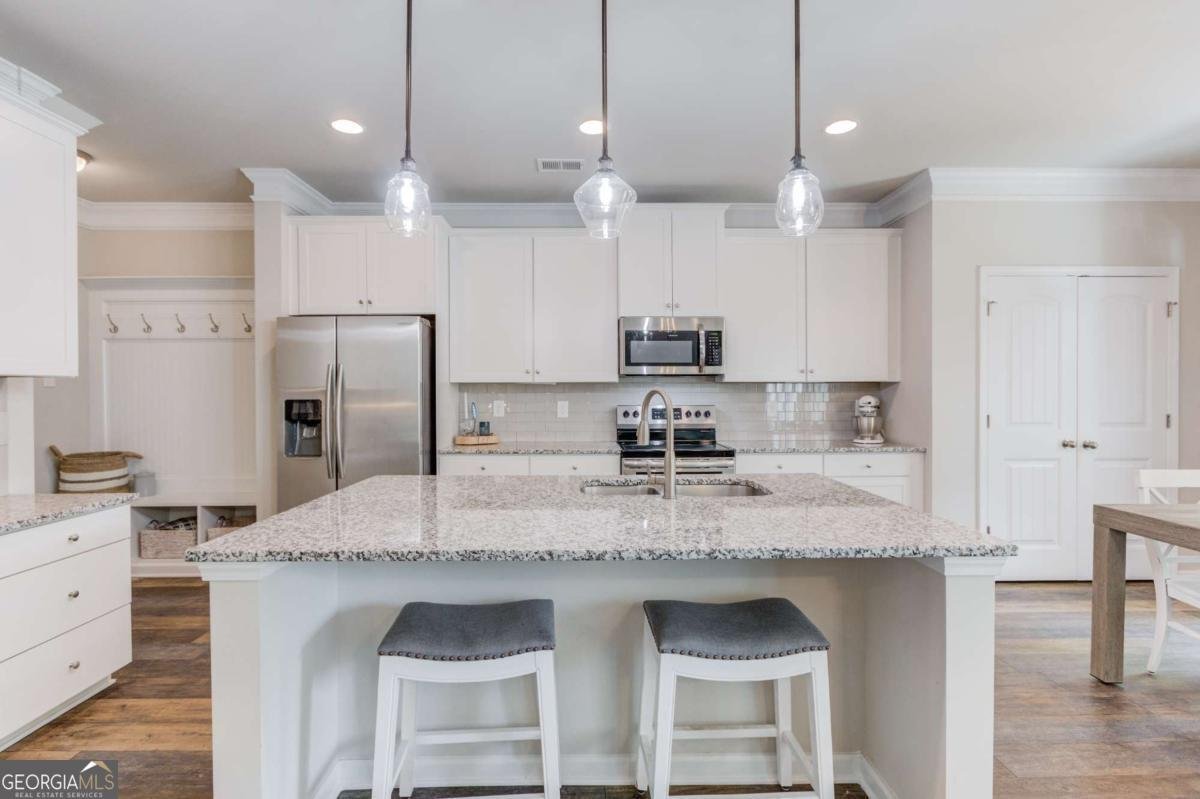 675 Country Ridge Drive Hoschton - Photo 11