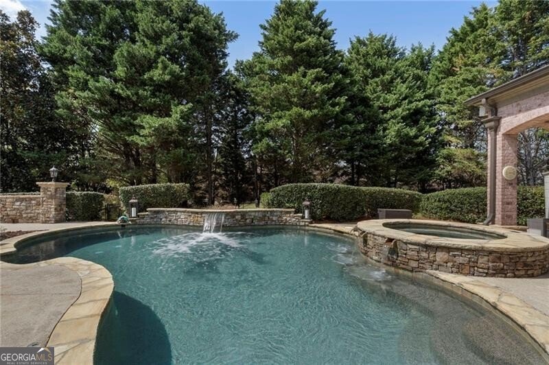 2725 Elkhorn Court Cumming - Photo 8