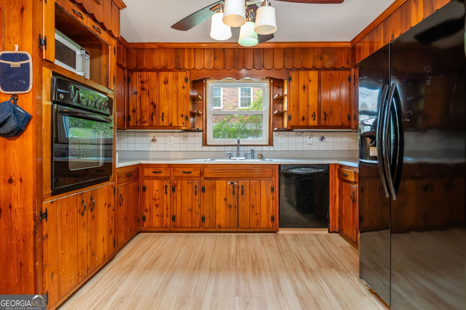 2876 Bob White Drive Atlanta - Photo 15