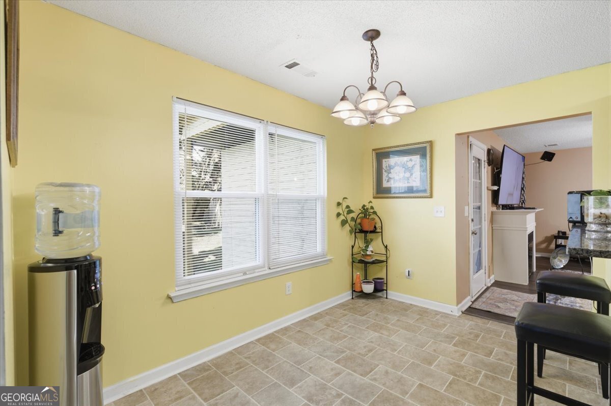 1928 Simmons Lane Hampton - Photo 15