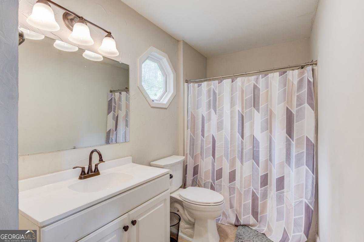 8515 Lake Drive Snellville - Photo 17