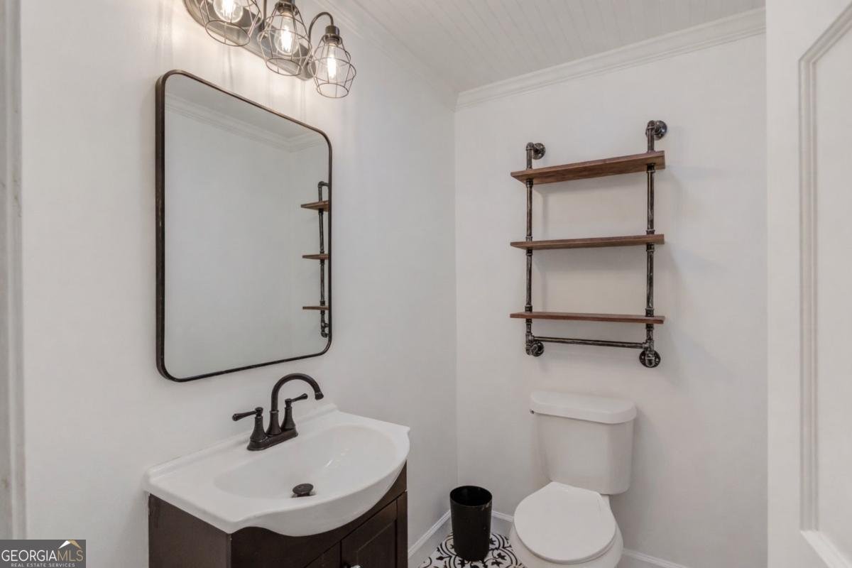 8515 Lake Drive Snellville - Photo 34