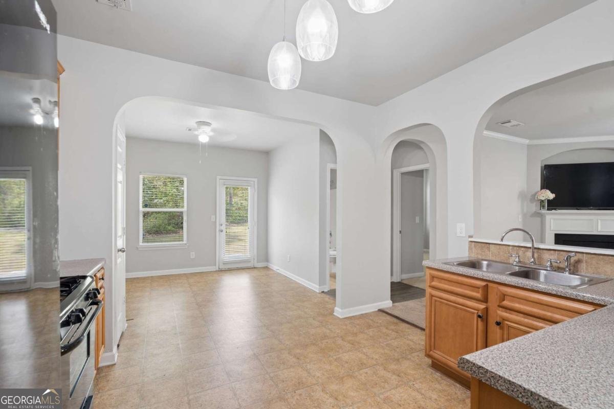 3499 Stoneleigh Walk Lithonia - Photo 8