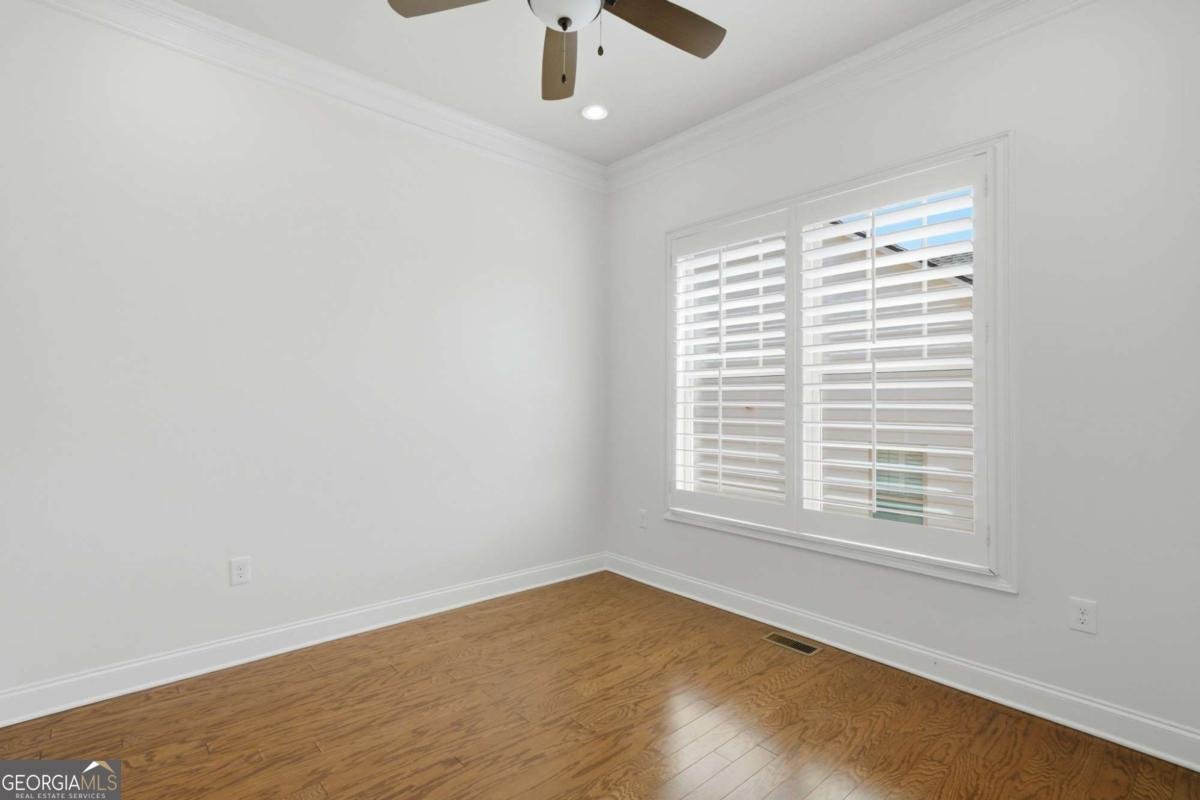 655 Hemlock Trail Canton - Photo 16