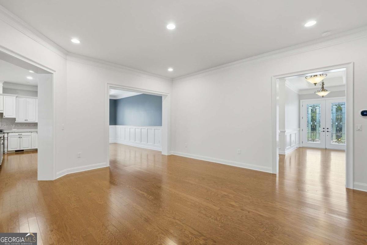 655 Hemlock Trail Canton - Photo 20